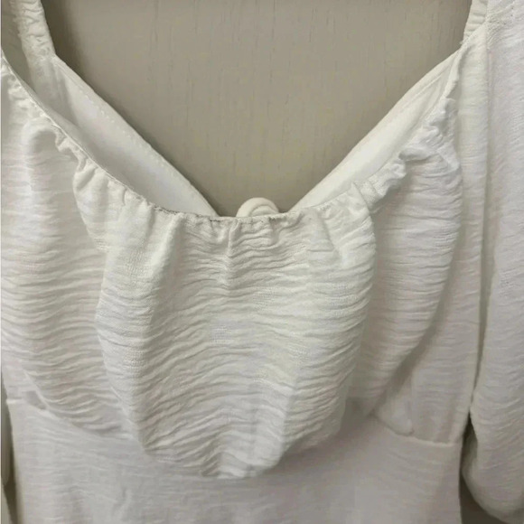 White Speechless Dress with Puff Sleeves and Tie Back Size M - Picture 11 of 11